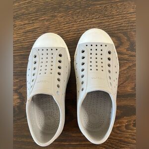 Native Jefferson Gray Slip-Ons